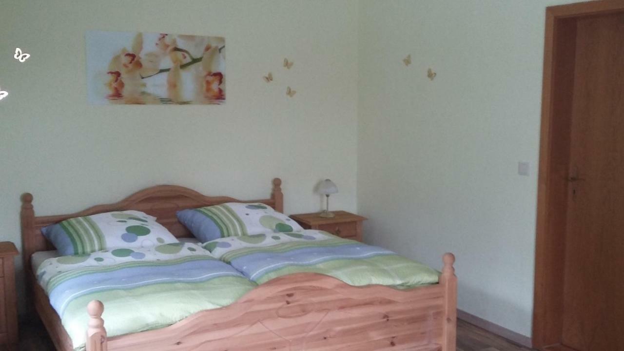 Ferienwohnung Bergblick Kleingiesshubel Buitenkant foto